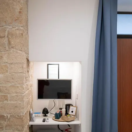 Bed and Breakfast Vivarum 4*