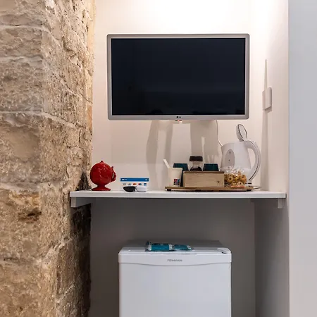 Vivarum Bed and Breakfast 4*